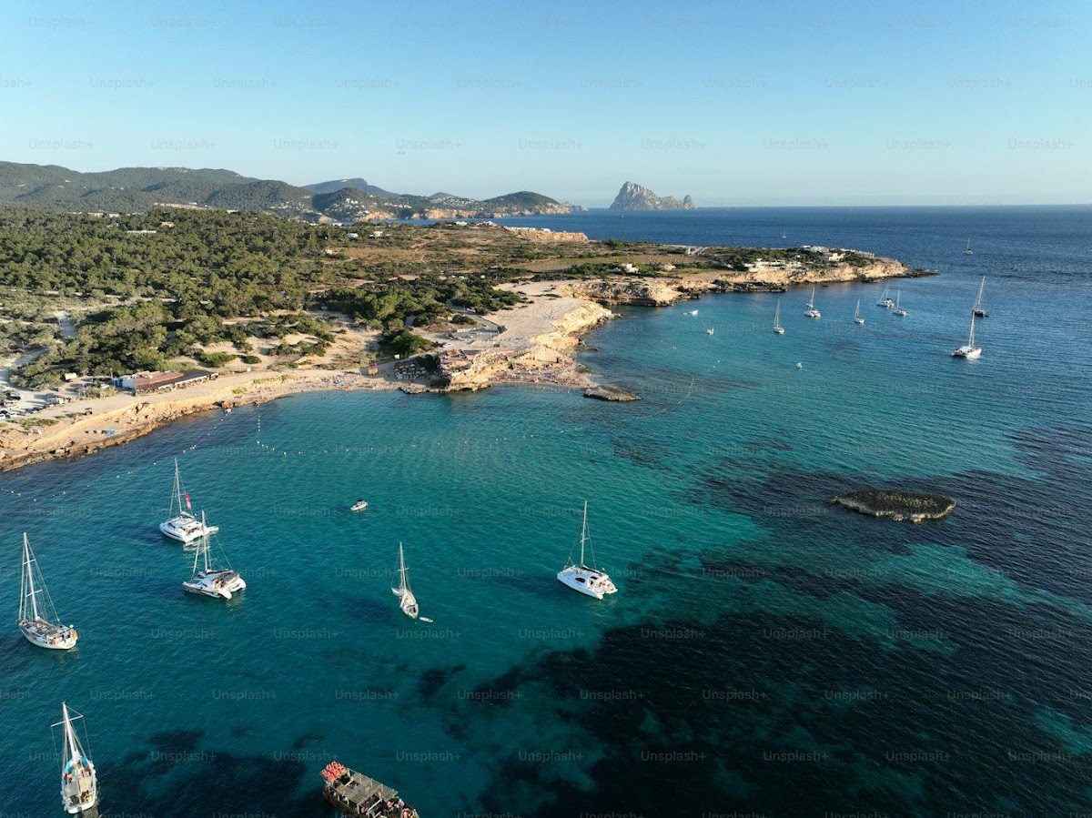 Turquoise cove on the Costa Blanca North